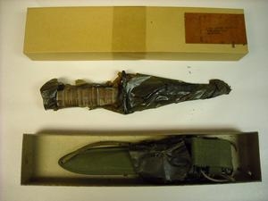 M1 CARBINE M4 BAYONET US GI NEW IN BOX.