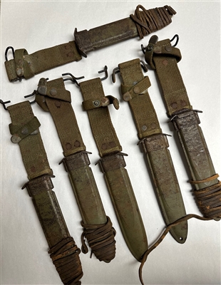 US GI WWII EARLY TYPE M8A1 SCABBARD USED SOLD "AS IS".