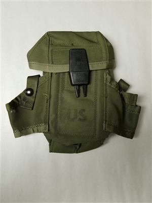 M16-AR15 O.D. 3 POCKET NYLON POUCH VIETNAM ERA