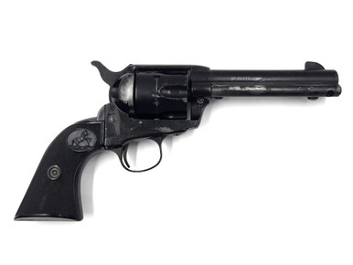 Reproduction of a Frontier Six Shooter (3)