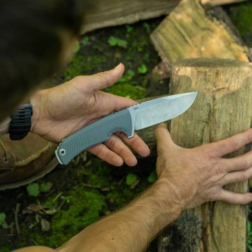 SOG Tellus FX Clip Point Stainless Blade Wolf Gray Grip- SOG-17-06-02-43