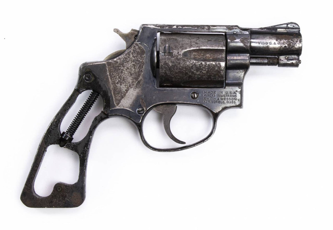 S&W 36, .38 Special 2" BARREL BLUED, FIXED SIGHT SQUARE BUTT