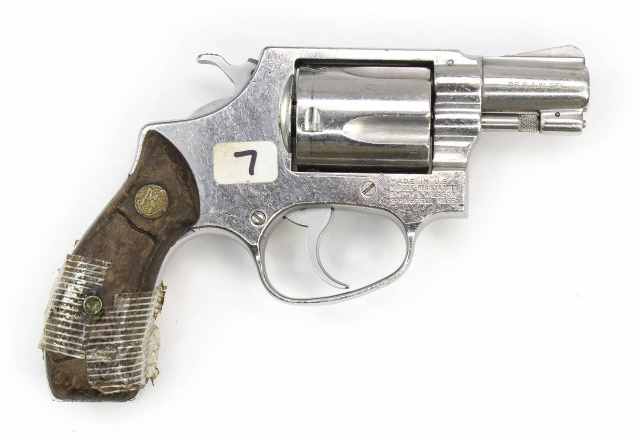 S&W 60 Revolver, .38 Special, 1 7/8" Barrel, Fixed Sights, Bobbed Hammer, Stainless Steel5686